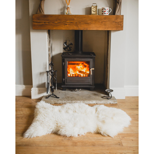 Natural Sheepskin Rug Single Pelt - Natural Ivory & Cream Colouring