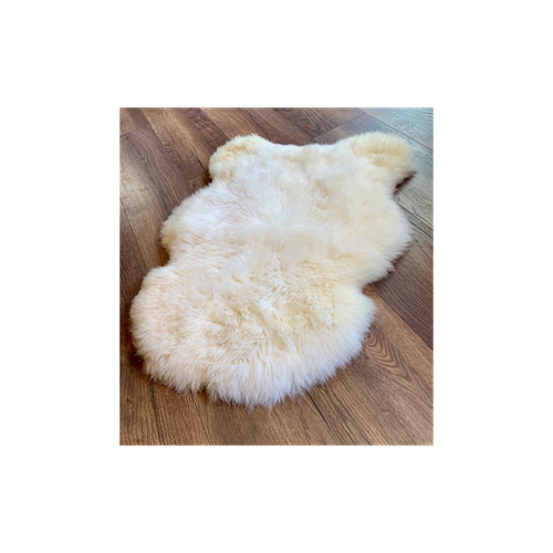 Natural Sheepskin Rug Single Pelt - Natural Ivory & Cream Colouring